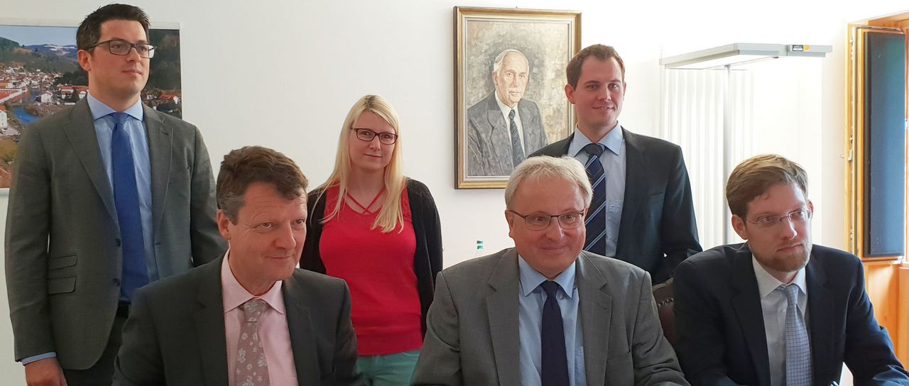 Vertragsunterzeichnung Konzession Zell