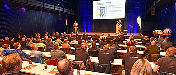 Die Installateurversammlung ist eine jährliche Veranstaltung, bei der unsere registrierten Elektroinstallateure zusammenkommen