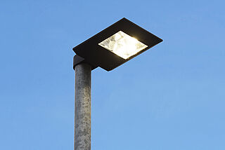 Die Leuchte Bega 9491 können Sie in unserem Straßenbeleuchtungspark in Rheinfelden besichtigen.