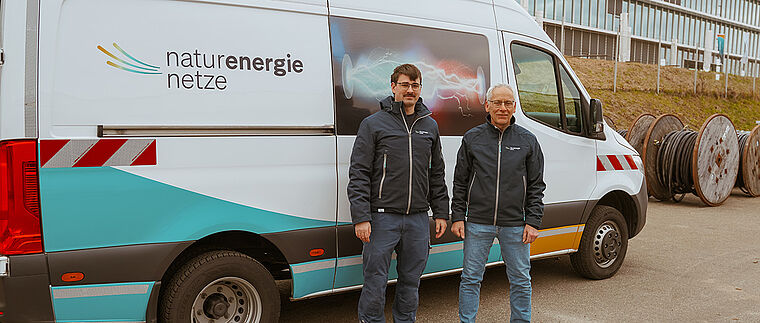 Heckansicht des Kabelmesswagens im Einsatz